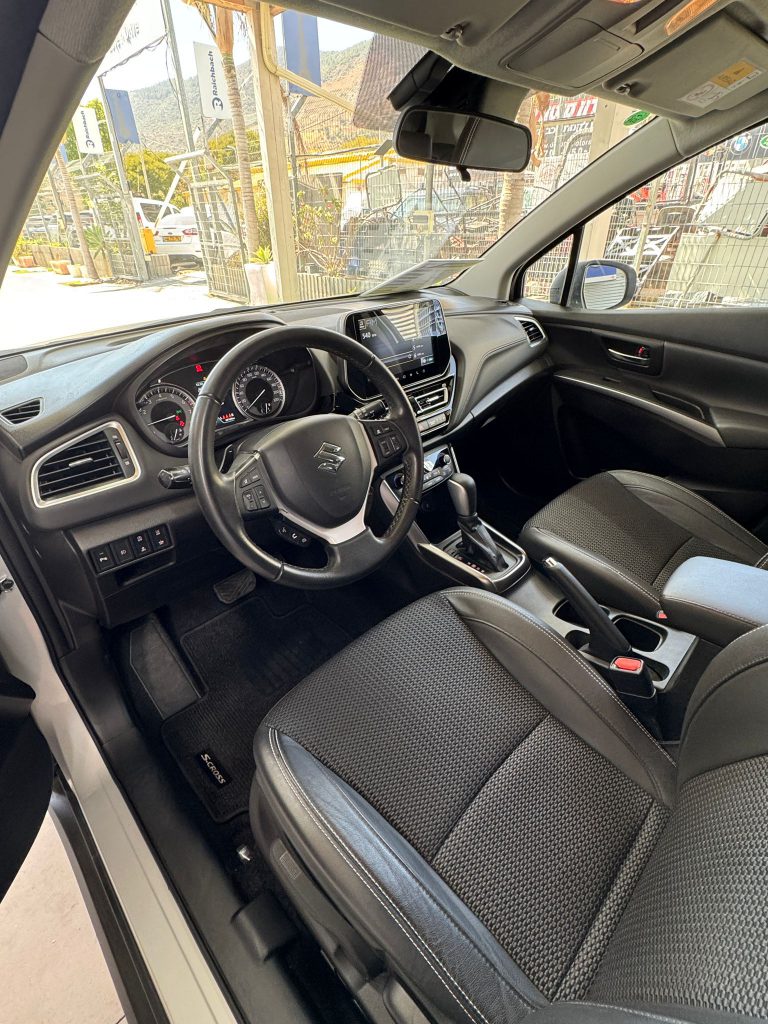 WhatsApp Image 2025-09-21 at 12.24.29