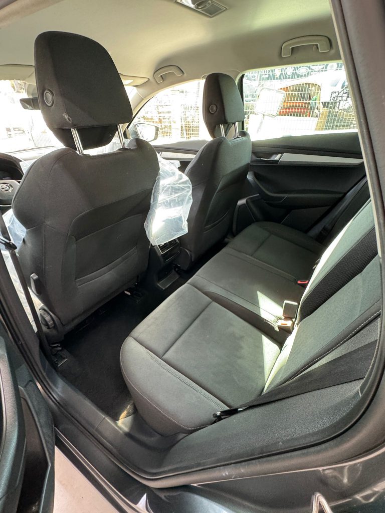 WhatsApp Image 2025-09-21 at 16.06.03 (3)