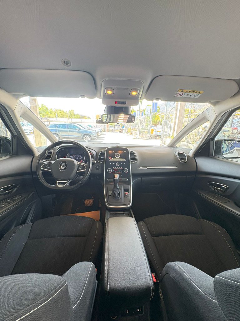 WhatsApp Image 2025-10-22 at 09.08.49 (2)