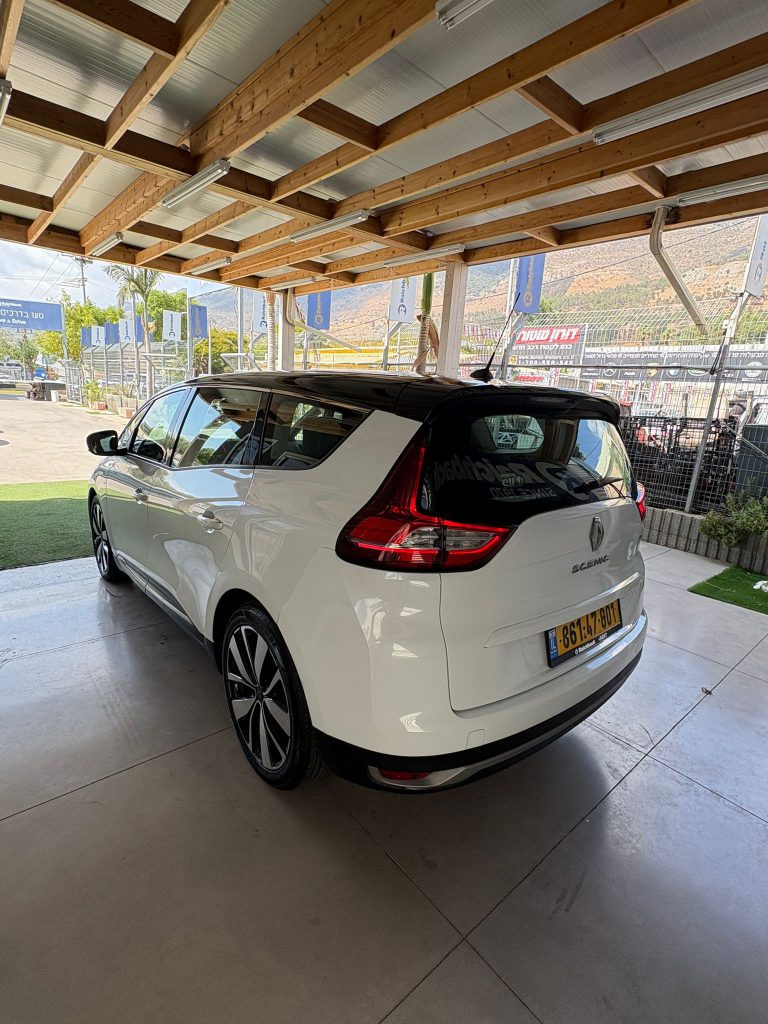 WhatsApp Image 2025-10-22 at 09.08.49