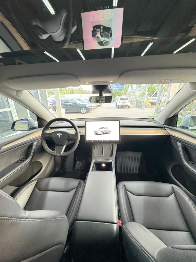 WhatsApp Image 2025-10-22 at 10.41.10