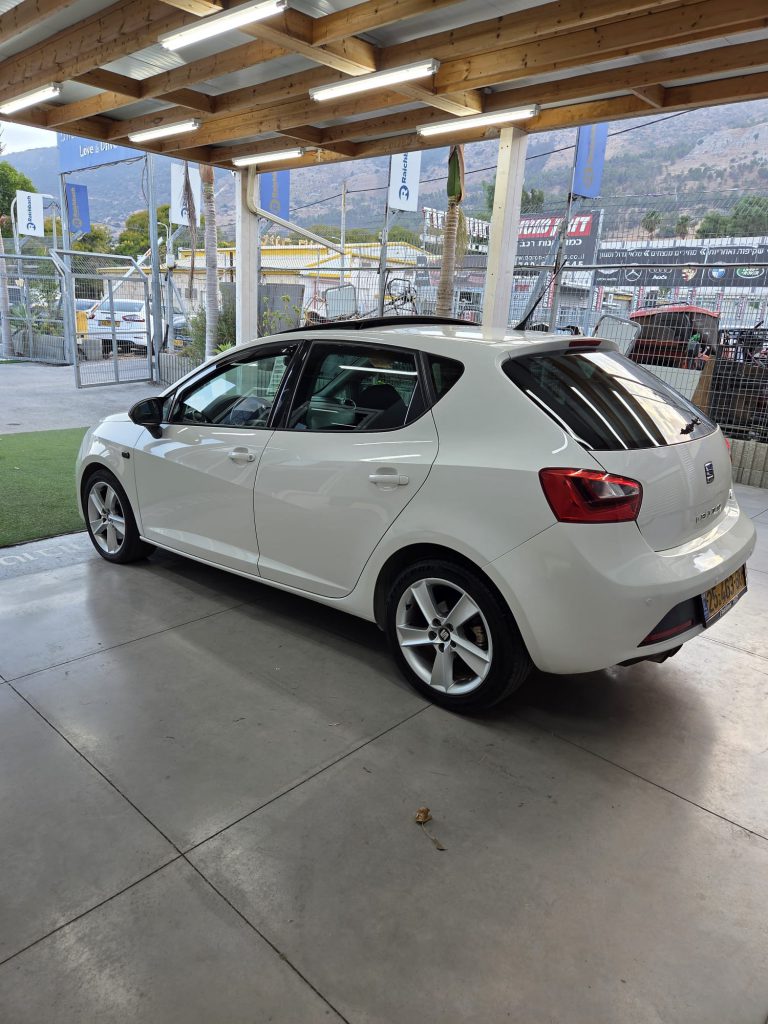 WhatsApp Image 2025-10-23 at 10.10.38 (1)