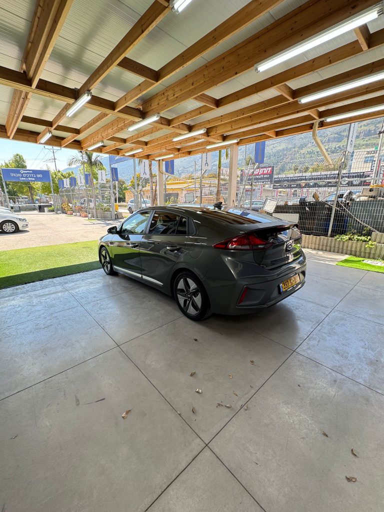 WhatsApp Image 2025-10-23 at 15.33.13