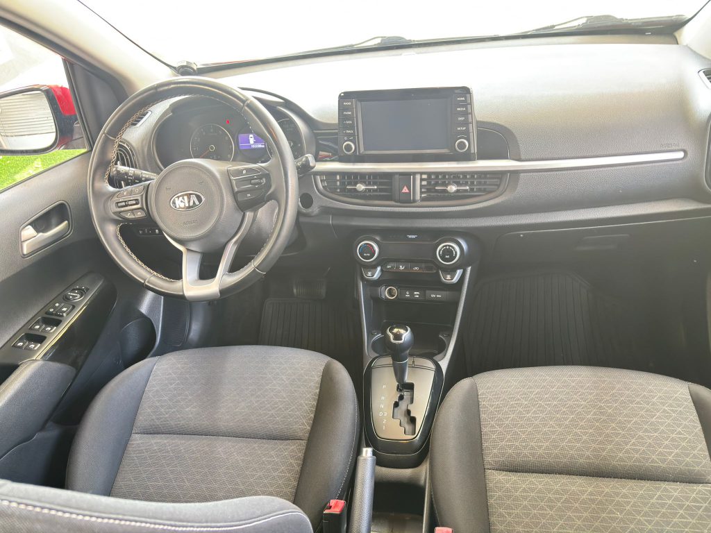 WhatsApp Image 2025-10-28 at 09.49.48